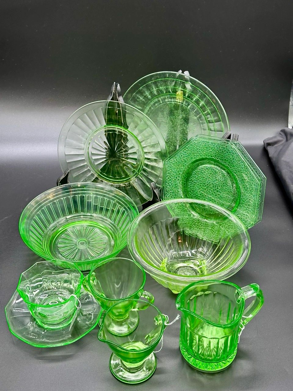 The Glow of Yesterday: Vintage Green Uranium Depression Glass